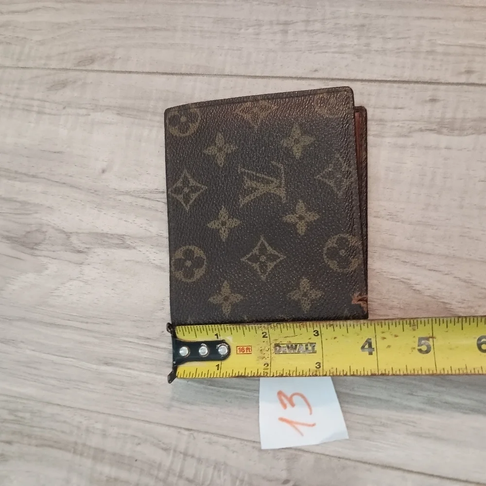 Authentic Louis Vuitton Multiple Wallet Monogram Canvas